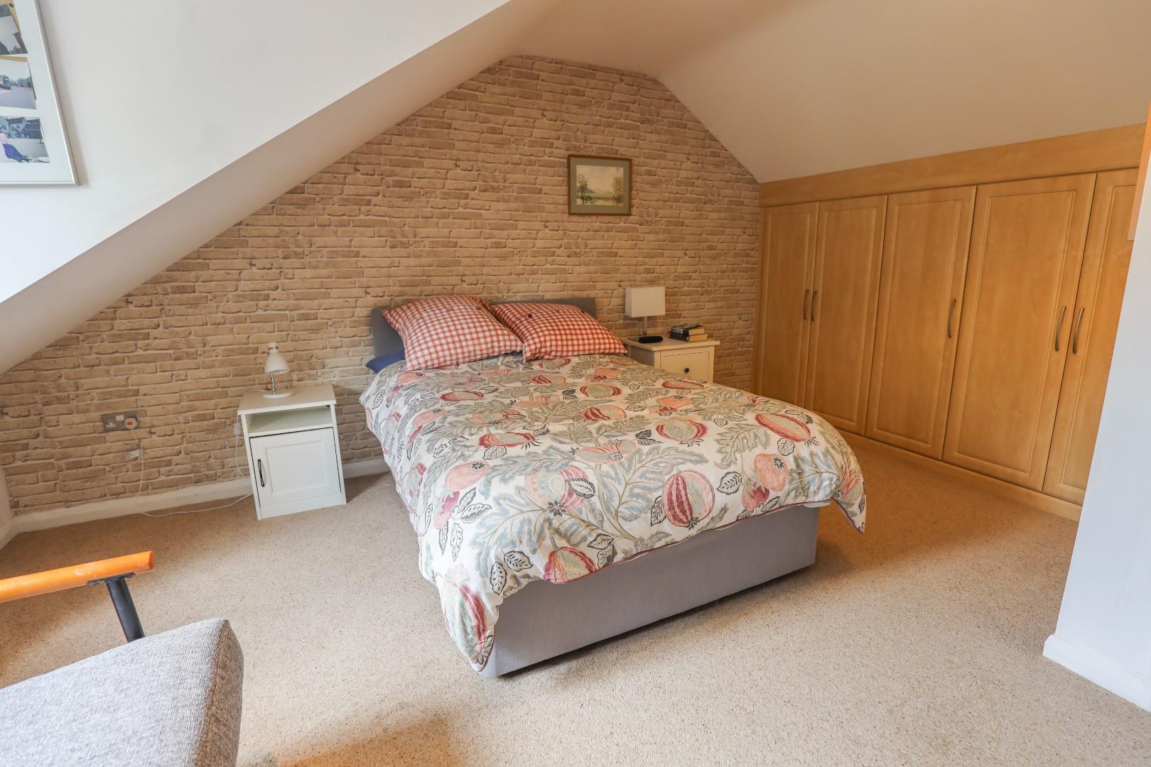 Primrose View, St. Quentins Close, Llanblethian, Cowbridge, Vale Of Glamorgan, CF71 7EZ